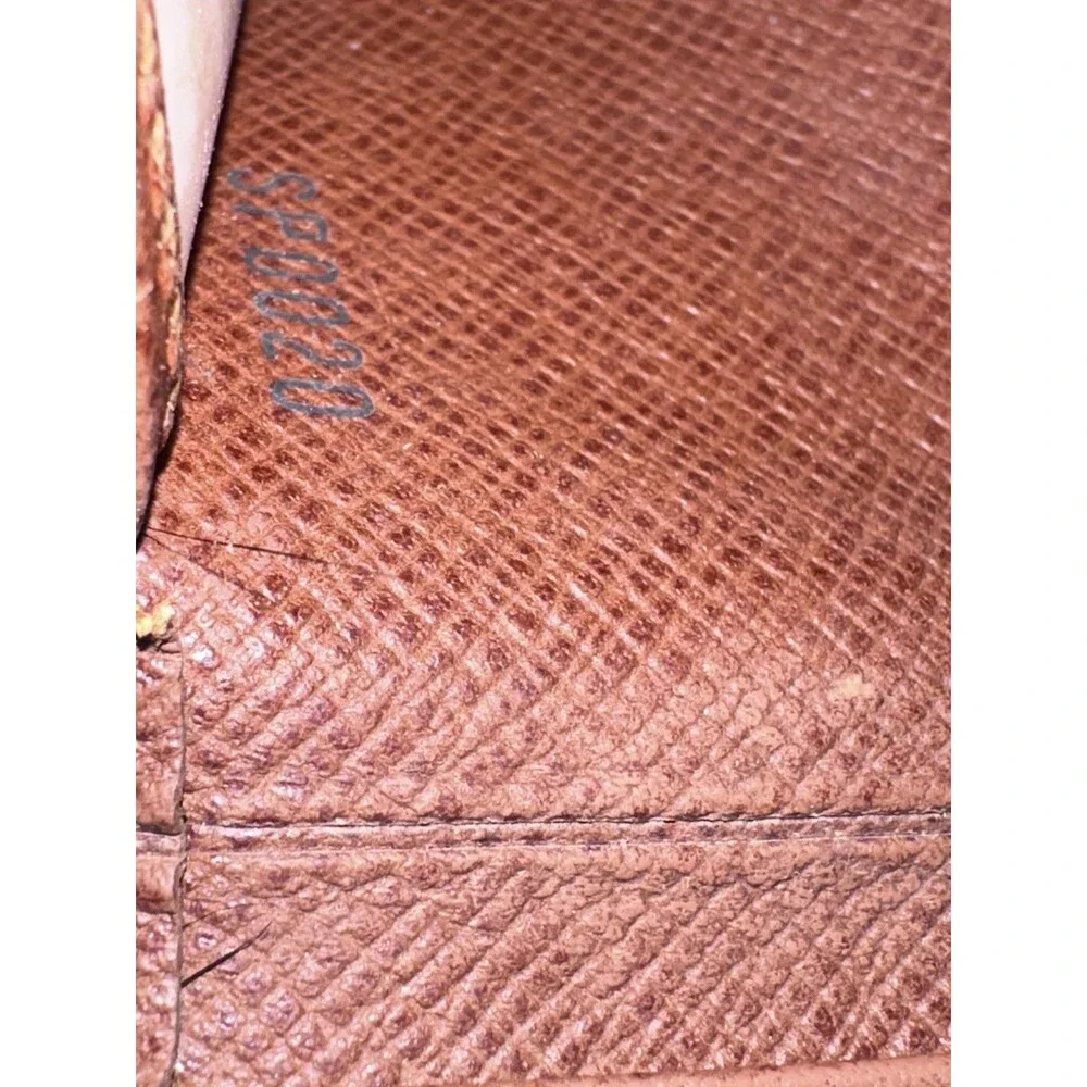 Louis Vuitton Brown Taiga Card/Passport document holder Wallet